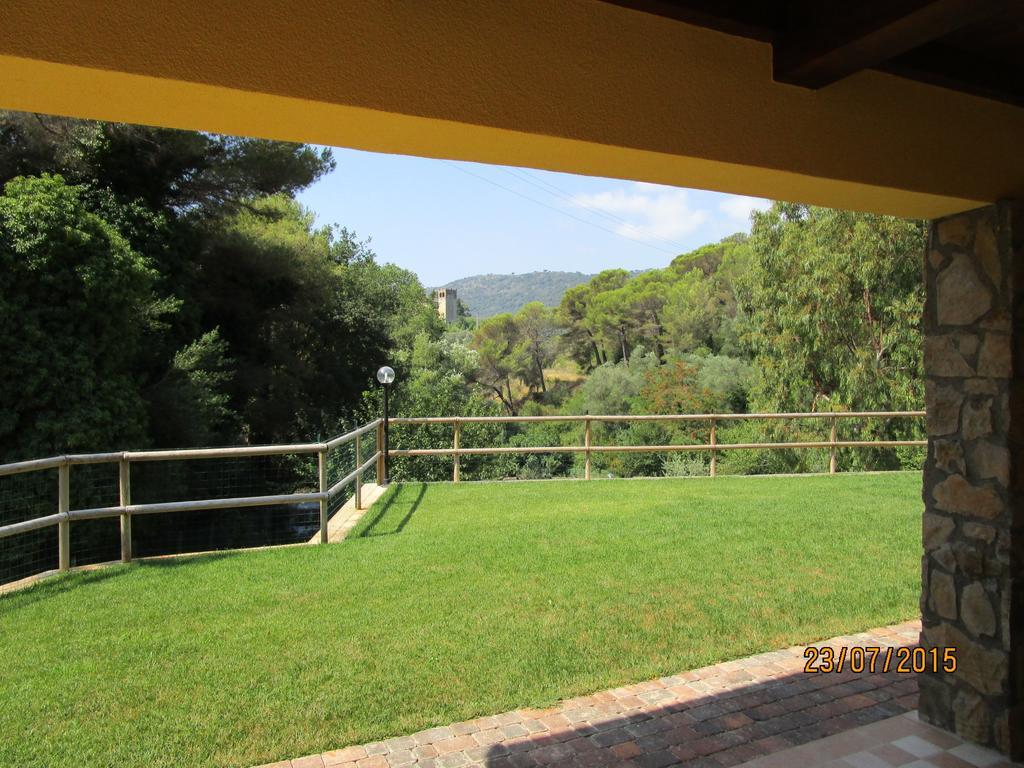 Agriturismo Rio Castello Marina dʼMarina dʼAndora Extérieur photo